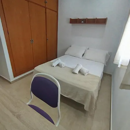 Modern 3-bedroom With Private Pool & Bbq * Cádiz