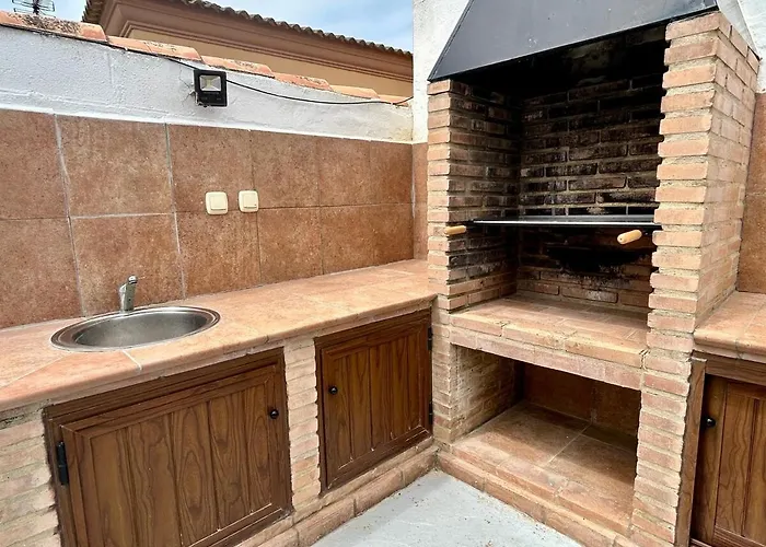 Modern 3-bedroom With Private Pool & Bbq Chiclana de la Frontera