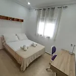 Modern 3-bedroom With Private Pool & Bbq Сasa de vacaciones