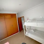 Semesterbostad Modern 3-bedroom With Private Pool & Bbq Chiclana de la Frontera