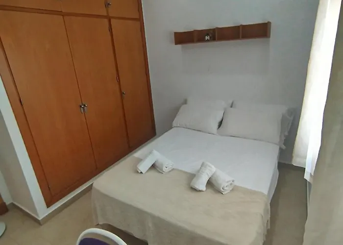 Modern 3-bedroom With Private Pool & Bbq Chiclana de la Frontera